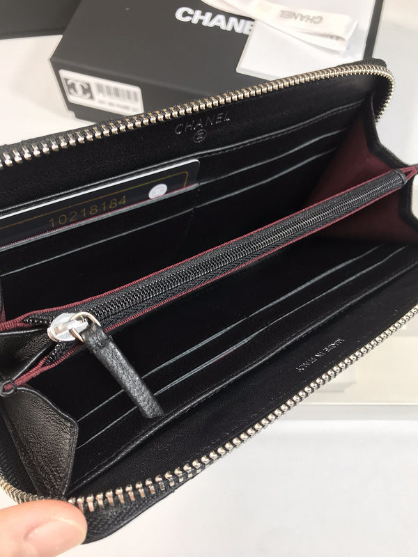 Zivas Charm Streamlined Design Everyday Handbag (Elevated Accessory Essential) – Back View