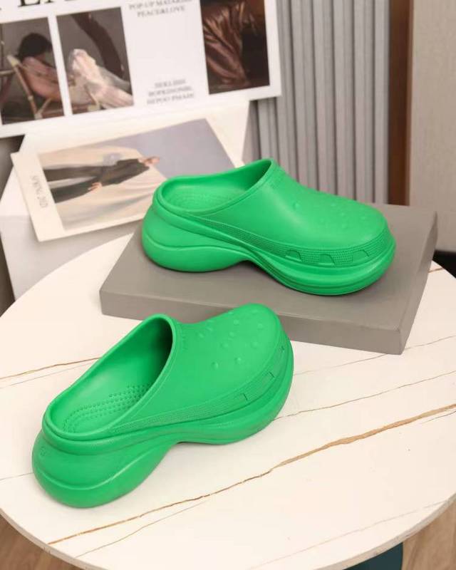 Zivas Charm Contemporary Flair Designer Sandals (Elevated Footwear Essential) – Lifestyle Shot