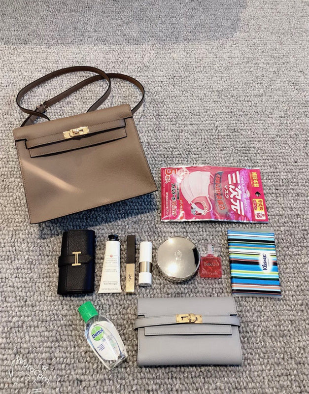 Interior view of everyday-ready premium bag