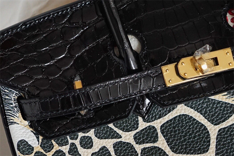  Everyday top-handle bag carried on shoulder