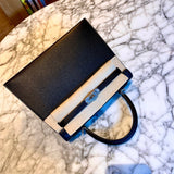  signature everyday bag styled with outfit