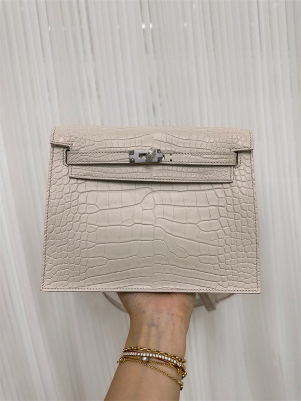 Sleek handbag styled for everyday wear
