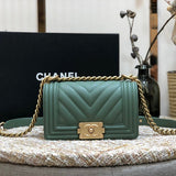  mid purse view 5