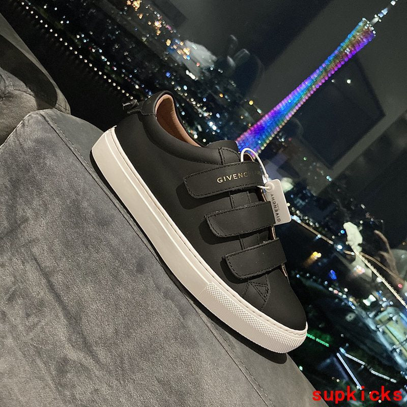 Givenchy Grey Low-Top Sneakers - Close-Up Texture View