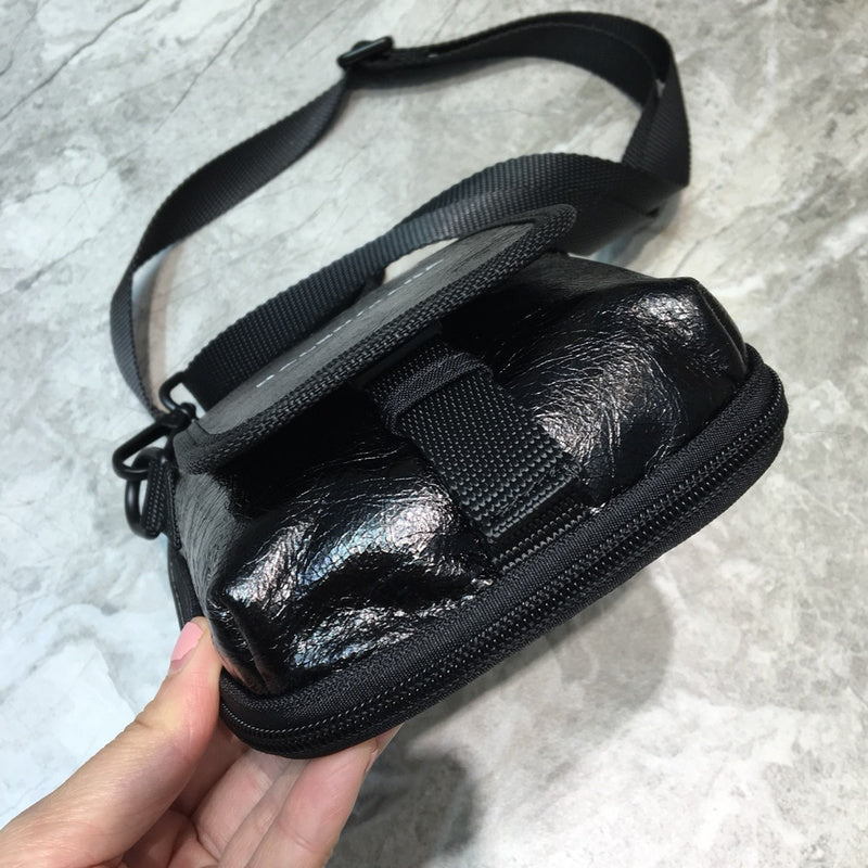 Bold Faux Leather Handbag - Understated Luxury Look | Women's Everyday Carry Handbag #178 - back view (image 4) of designer-inspired handbag