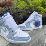 Nike crisp white luxury sneakers view 24 retro runner design