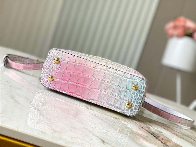  Smart everyday bag front view 13