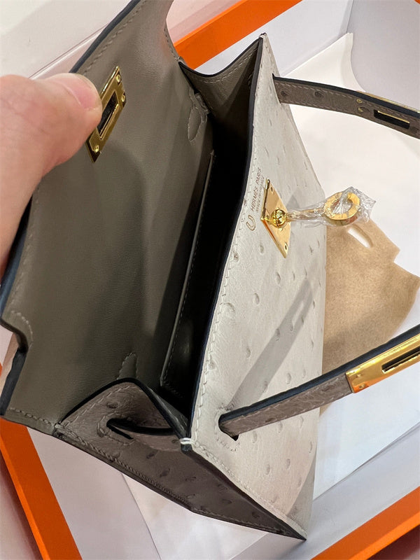  Everyday crossbody bag carried on shoulder