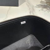 Ziva's Charm handbag – product shot (one versatile size)