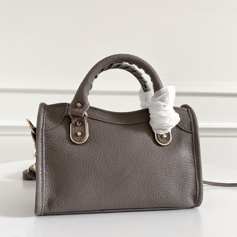 Zivas Charm Classic Sensibility Statement Handbag (Statement-Ready Design) – Back View