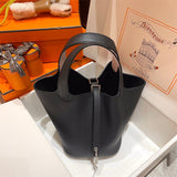  everyday bag interior and compartment view 81