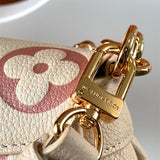  Polished structured bag front view 13