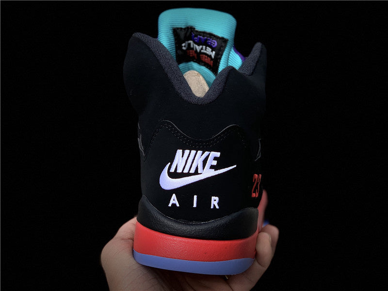 Nike Men's & Women's Luxury Lifestyle Trainers — Style 015 detail view