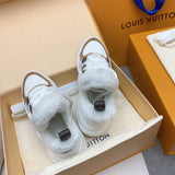 Louis Vuitton shoes Style 322 - logo and branding close-up
