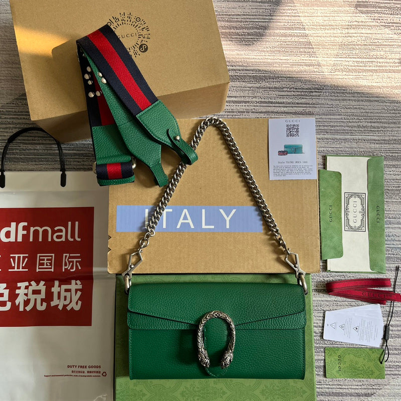 Side profile of polished structured women's handbag – women's designer-style accessory