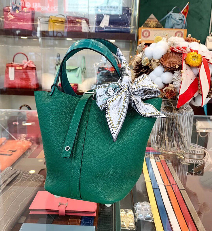 Interior view of understated premium bag