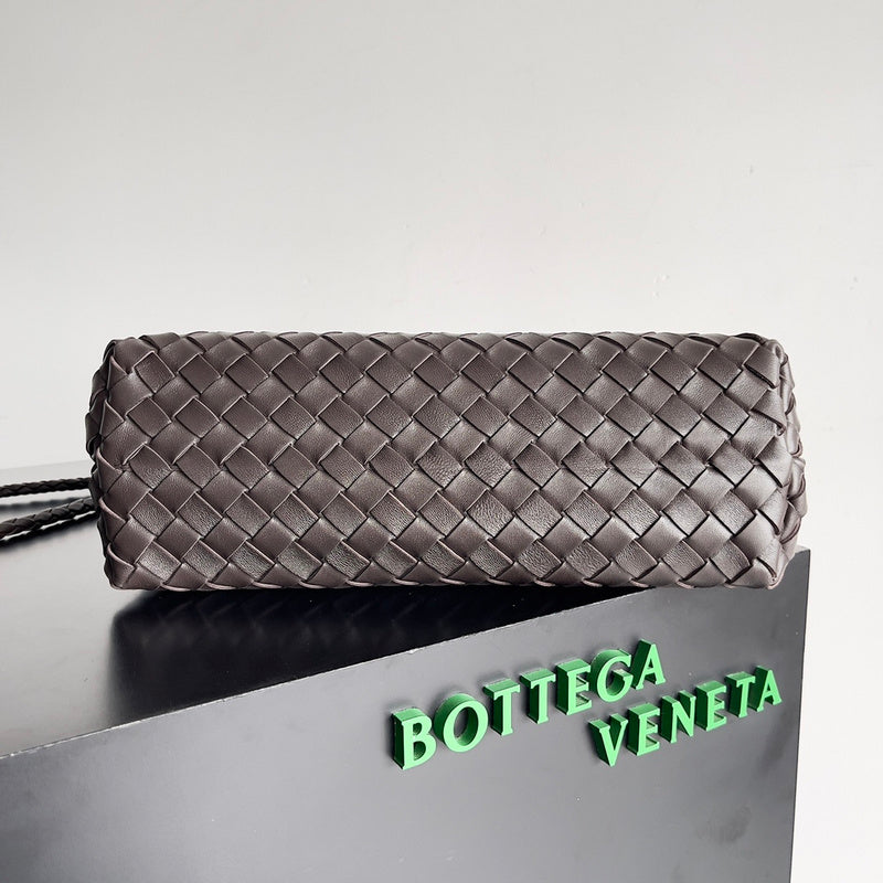 Sleek Vegan Leather Handbag - Chic Everyday Appeal | Women's Luxury Handbag #1578 - alternate angle view (image 8) of designer-inspired handbag