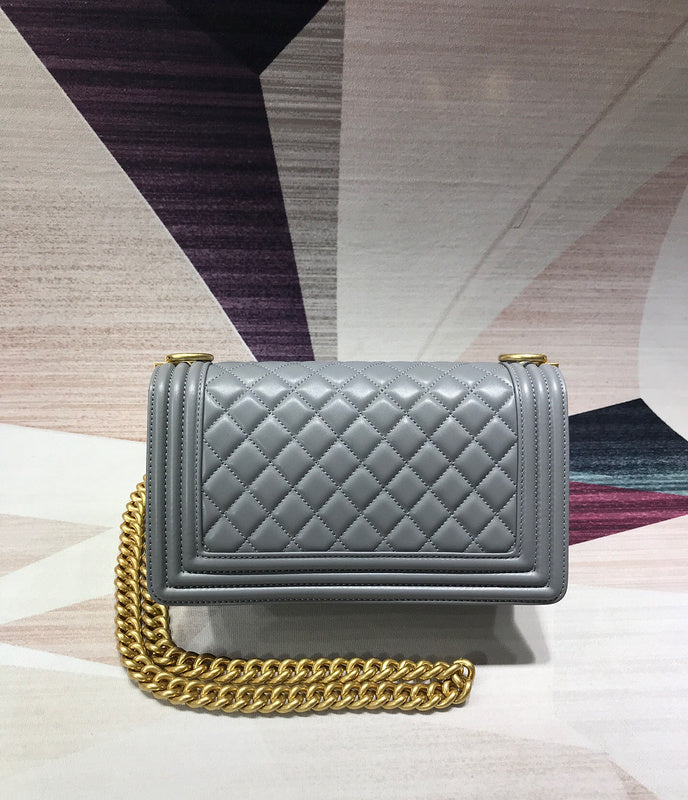  mid purse view 7