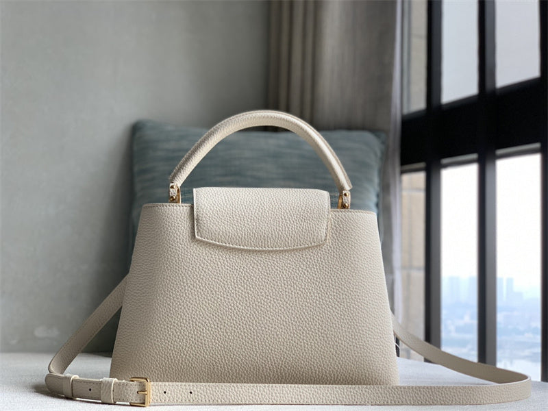  versatile structured bag styled with outfit 12