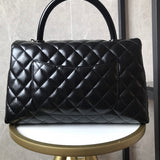  spacious purse view 3