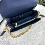  carryall bag interior and compartment view 9