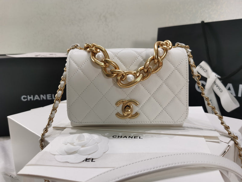  handbag, compact everyday style, image 1