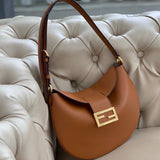 Ziva's Charm handbag – carry view (29cm*22cm*3cm)