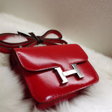  chic tote bag detail view showing craftsmanship 14