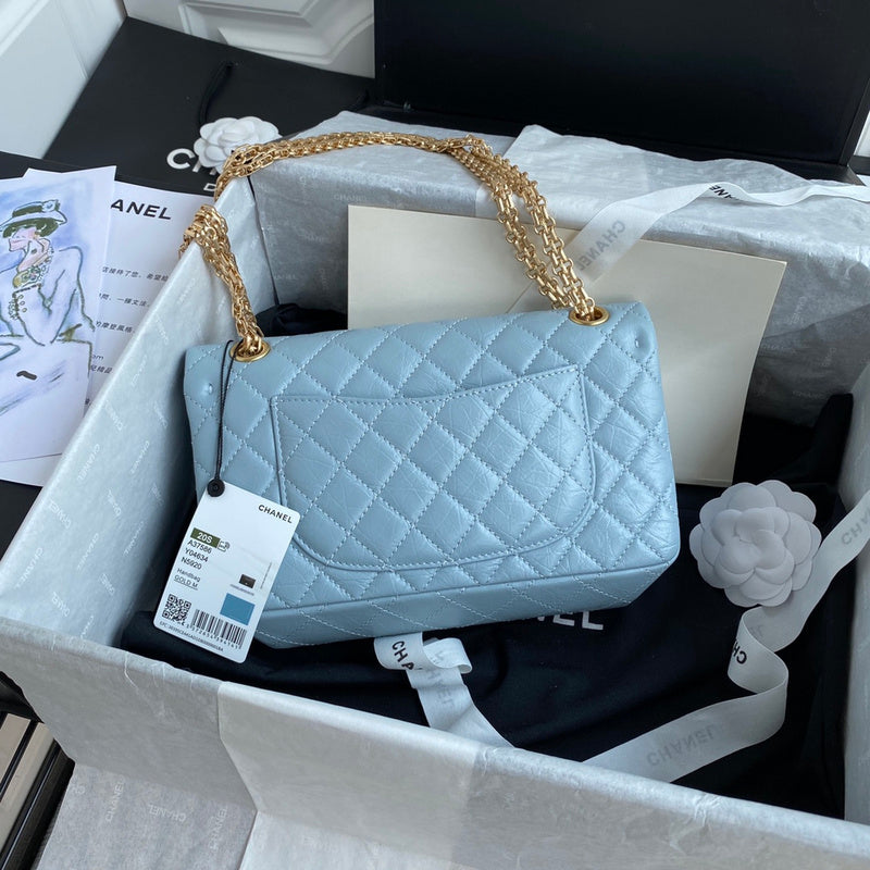 Zivas Charm Versatile Design Luxury Handbag (Designer-Inspired Craftsmanship) – Close-Up Detail