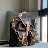  Sophisticated crossbody bag front view 13