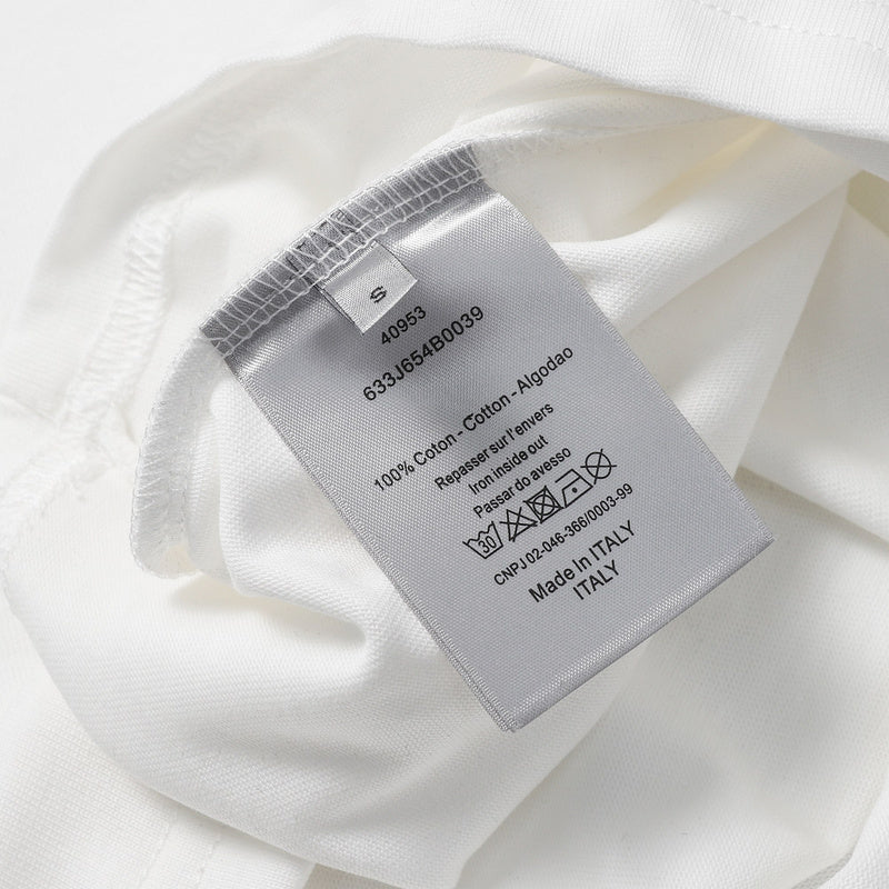 Side profile of Louis Vuitton cotton t-shirt with contemporary cut