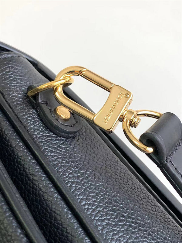  Polished satchel carried on shoulder 10