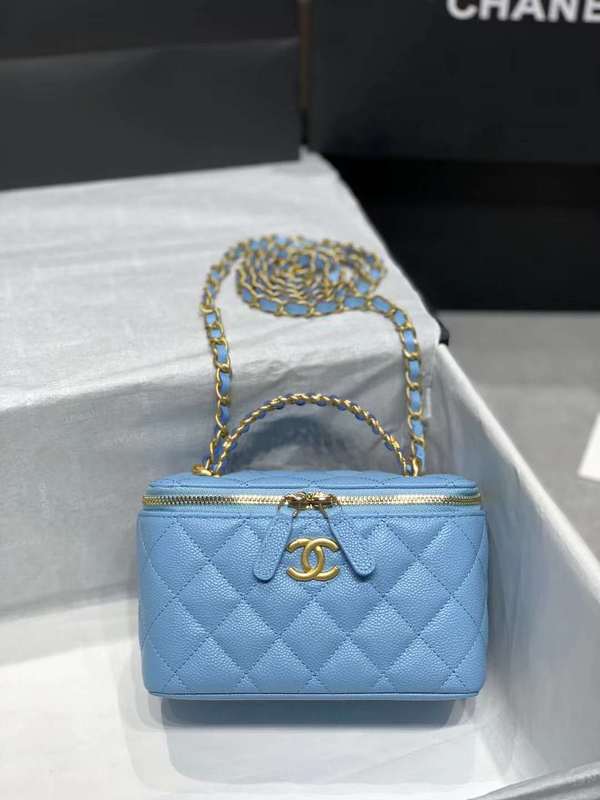 Zivas Charm Modern Edge Luxury Handbag (Everyday Luxury Essential) – Interior View