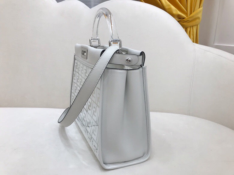 Ziva's Charm handbag – full view (Standard Size)