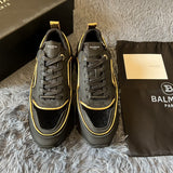 Gucci classic monochrome luxury sneakers view 9 retro runner design