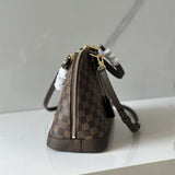  structured shopper bag detail view showing craftsmanship 14