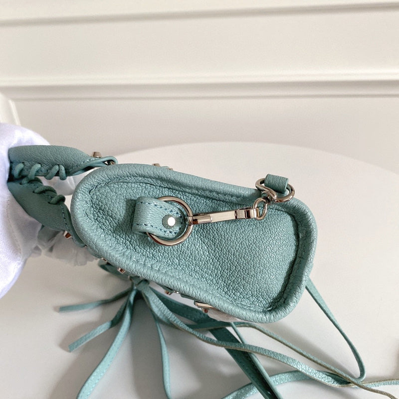 Zivas Charm Elevated Essentials Statement Handbag (Everyday Luxury Essential) – Interior View
