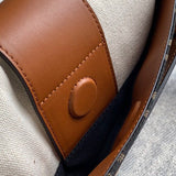 Ziva's Charm handbag – detail view (28cm*7cm*18cm)