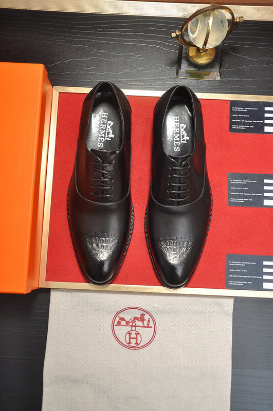 Hermes shoes Style 052 - sole and craftsmanship detail