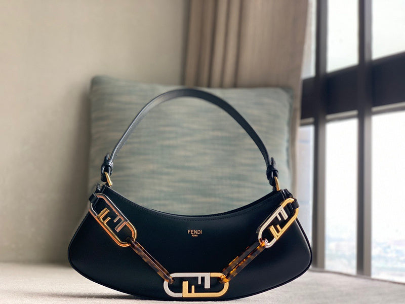 Ziva's Charm handbag – front view (32cm*11cm*5cm)