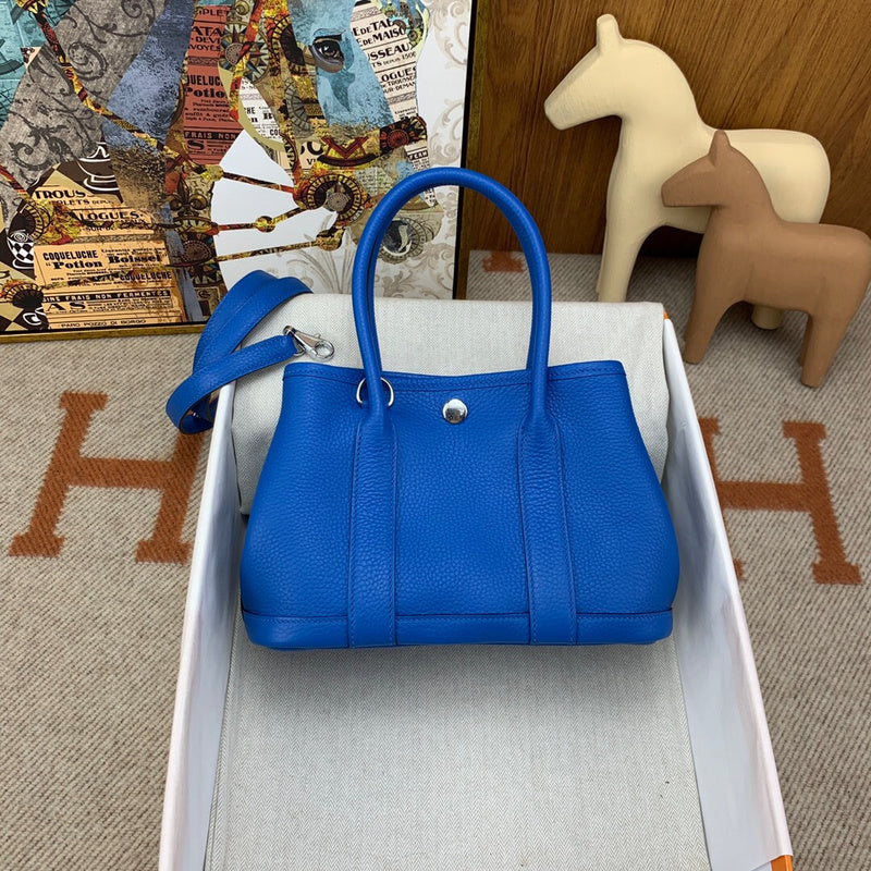 Considered handbag styled for everyday wear