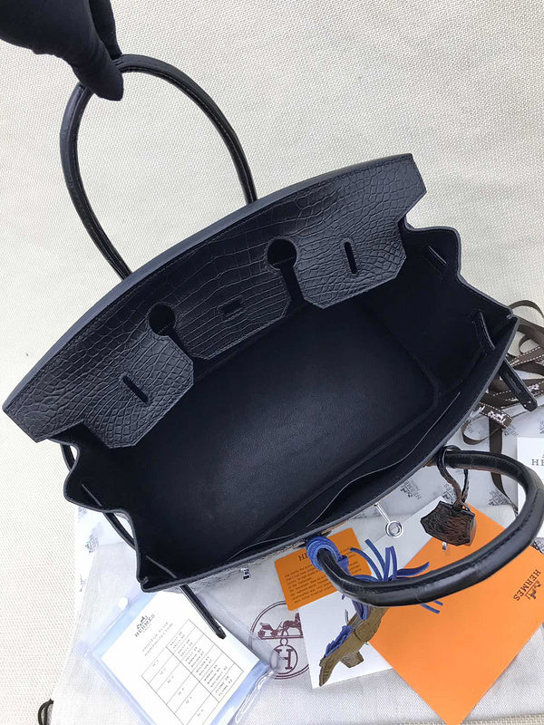 Poised bag women's premium everyday handbag