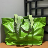 Ziva's Charm handbag – detail view (50cm*20cm*31cm)