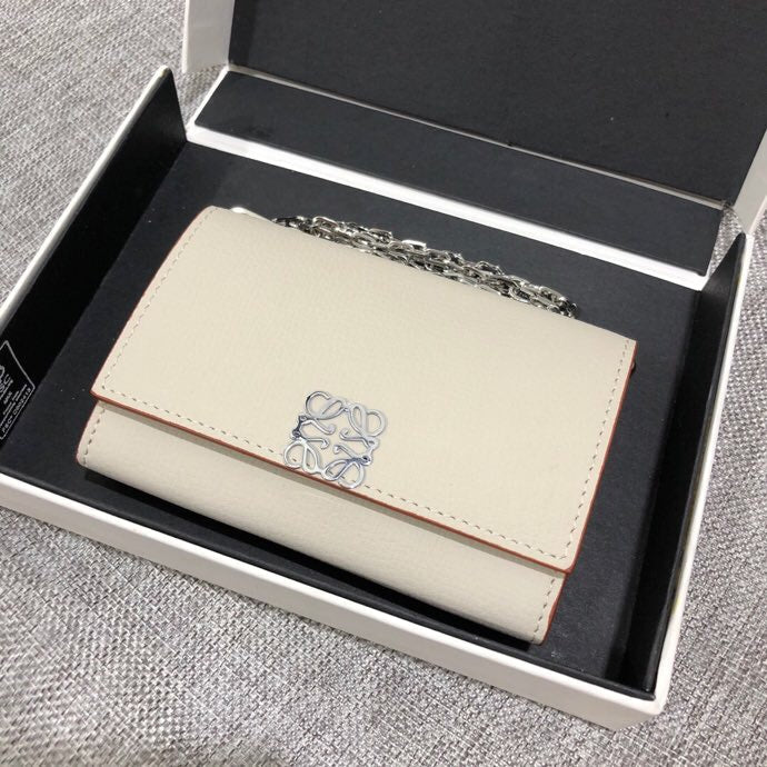 Ziva's Charm handbag – product shot (12cm*8cm*2.5cm)