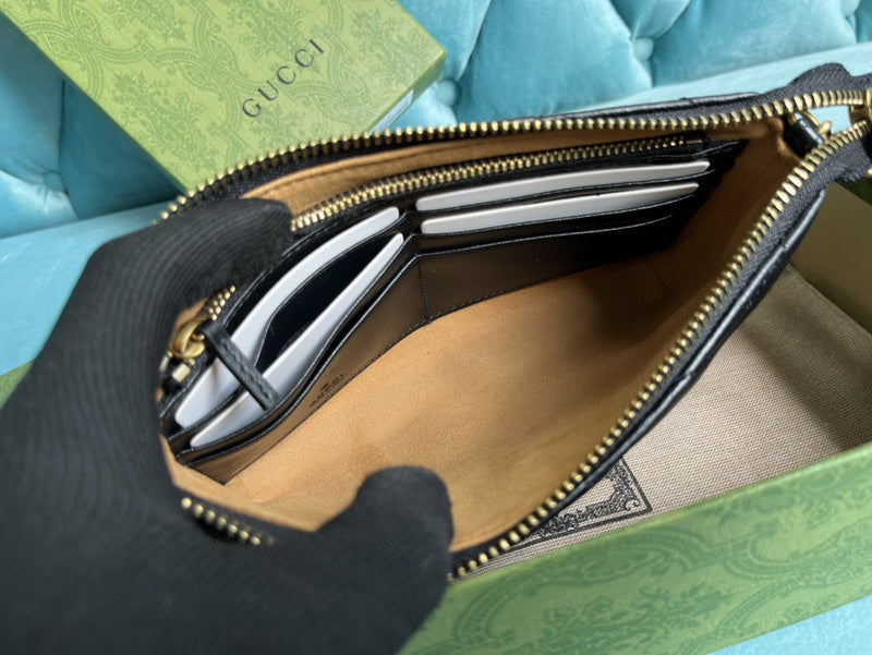Close-up detail of structured elevated women's handbag – women's luxury accessory