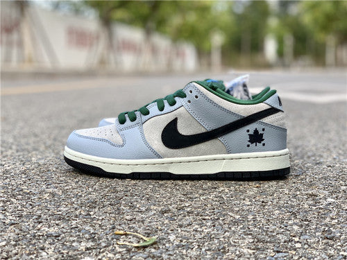 Nike Men's & Women's Luxury Fashion Trainers — Style 042 side view