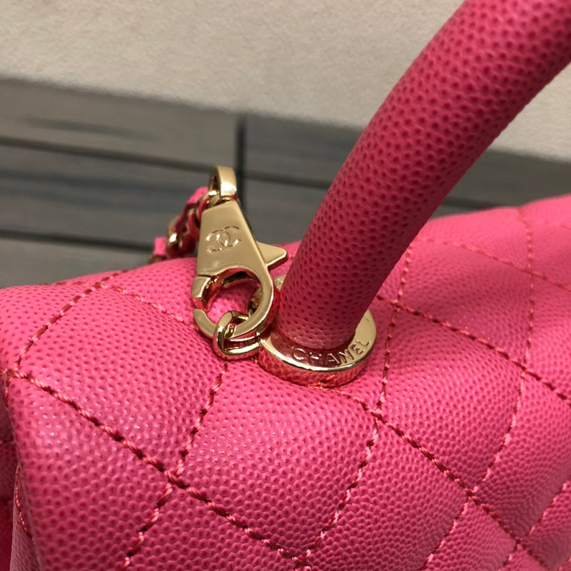 women's handbag, mid design, view 3
