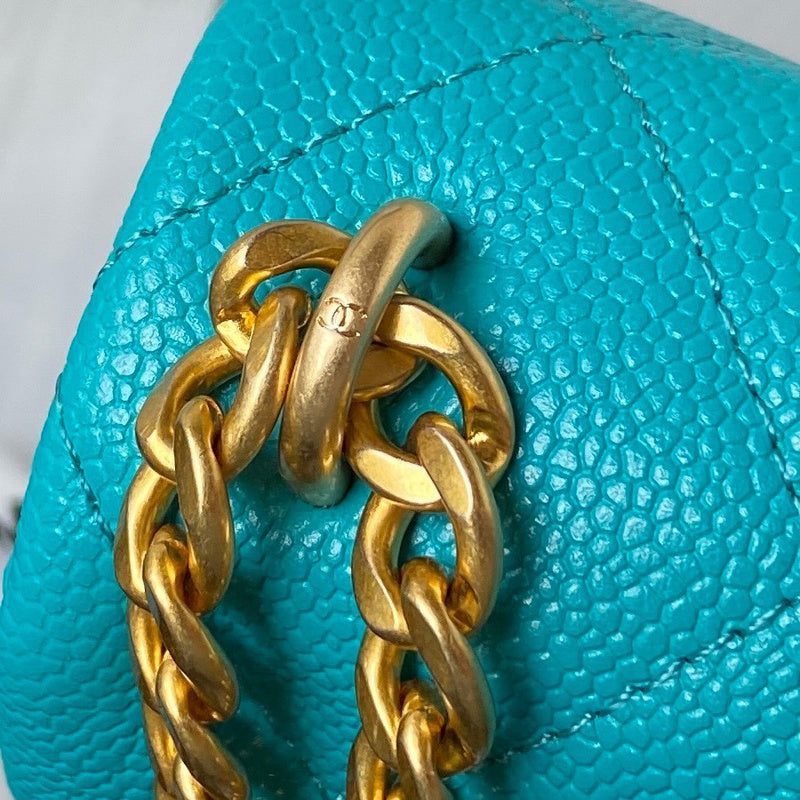  mid purse view 4