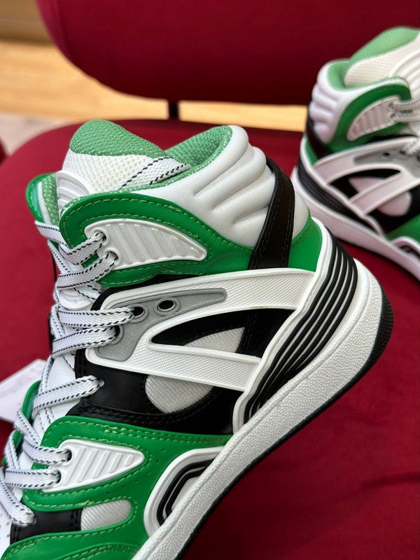 Gucci bold contrast luxury sneakers view 4 streetwear statement look