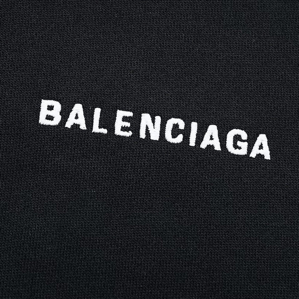 Three-quarter angle view of Balenciaga luxury piece style No.143
